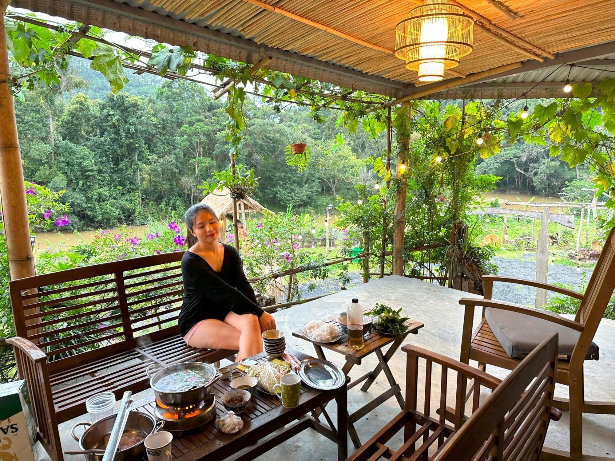 Coi Nguon Farm Glam Mang Den Hotel Kon Von Kla Eksteriør billede